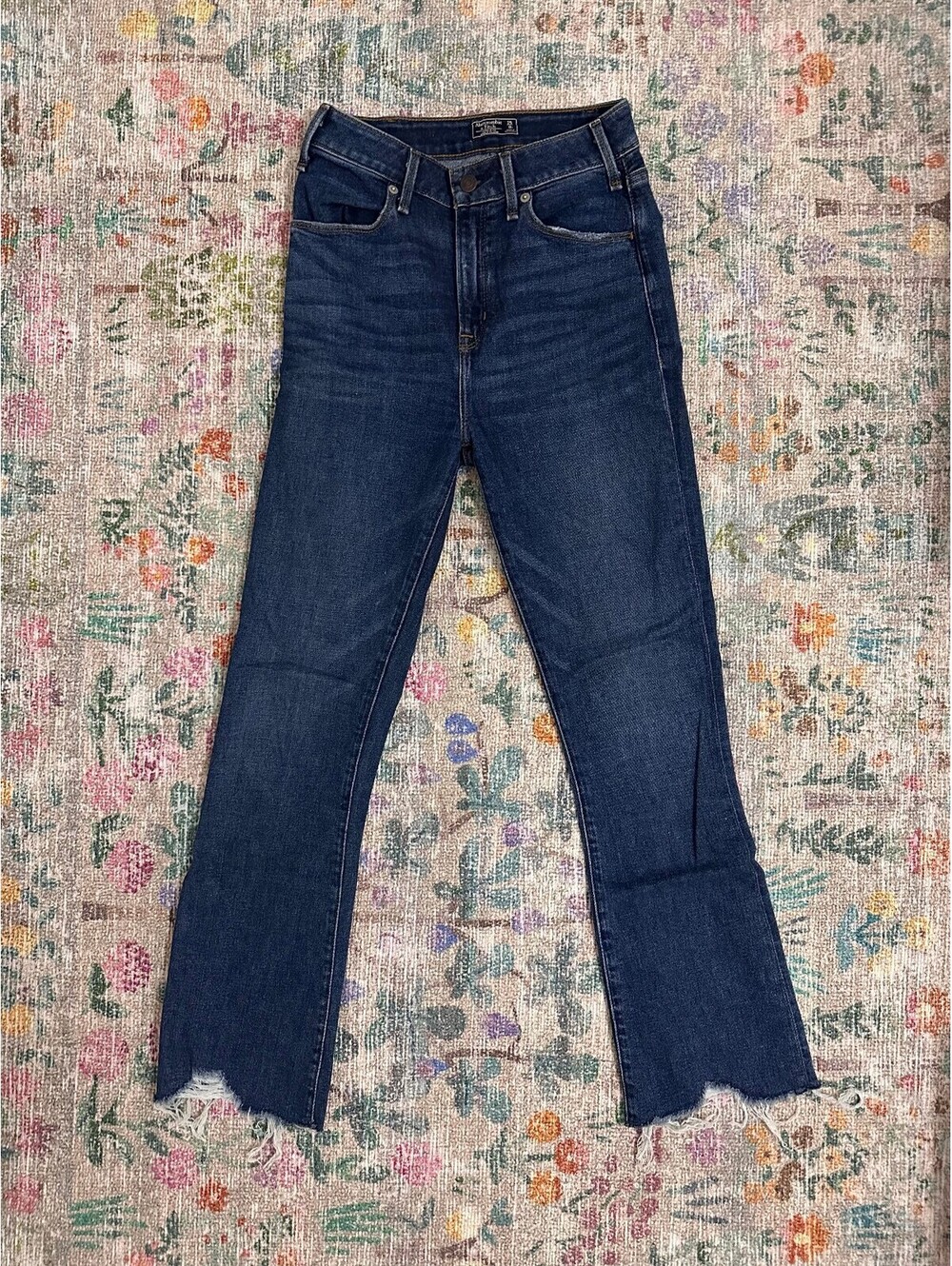 Abercrombie & Fitch Women's Dark Blue High-Rise Jeans Size 25